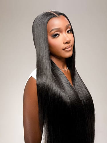 Customer photo review of Raw Hair Tiny Knots 13x6 HD Lace Frontal Wig Straight Pre-Plucked & Bleached