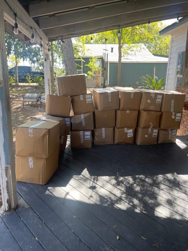 Customer photo review of DRAFT: Damaged secondhand apparel