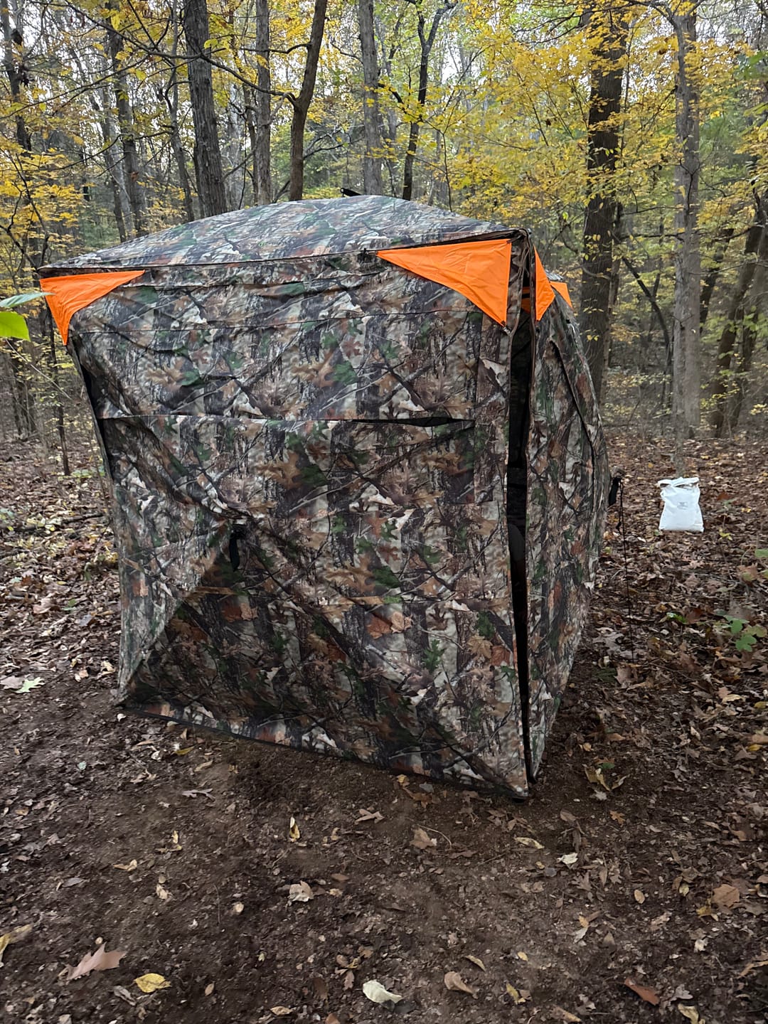 Customer photo review of Tidewe Vis360 See-Through Ground Blind for Deer/ Turkey Hunting (3-4 Person)