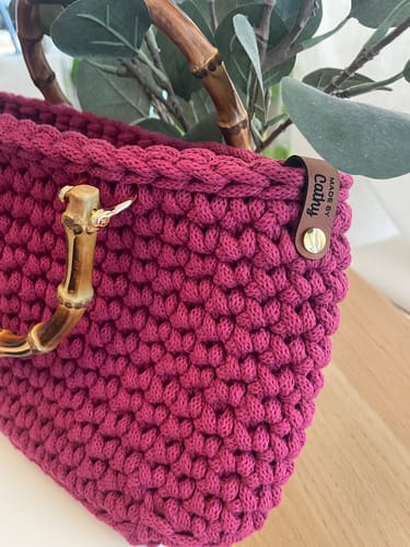 Customer photo review of Personalisierte Labels mit Chicago Screws - Kunstleder-Label mit Schrauben