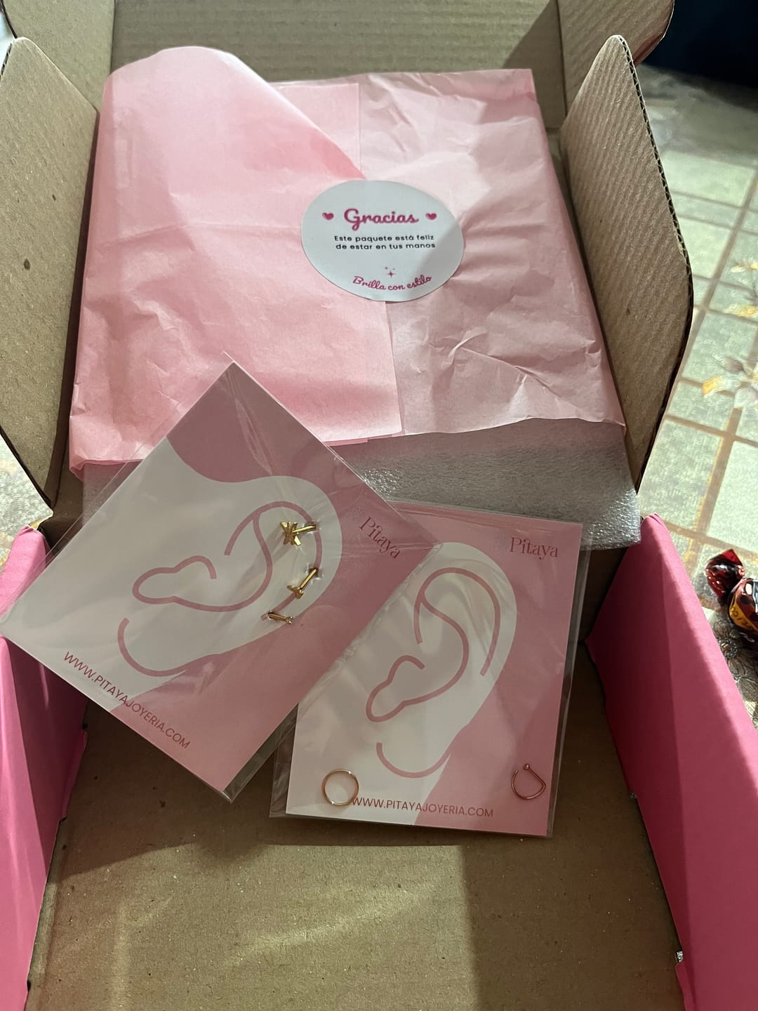 Customer photo review of Piercing Circular Clicker
