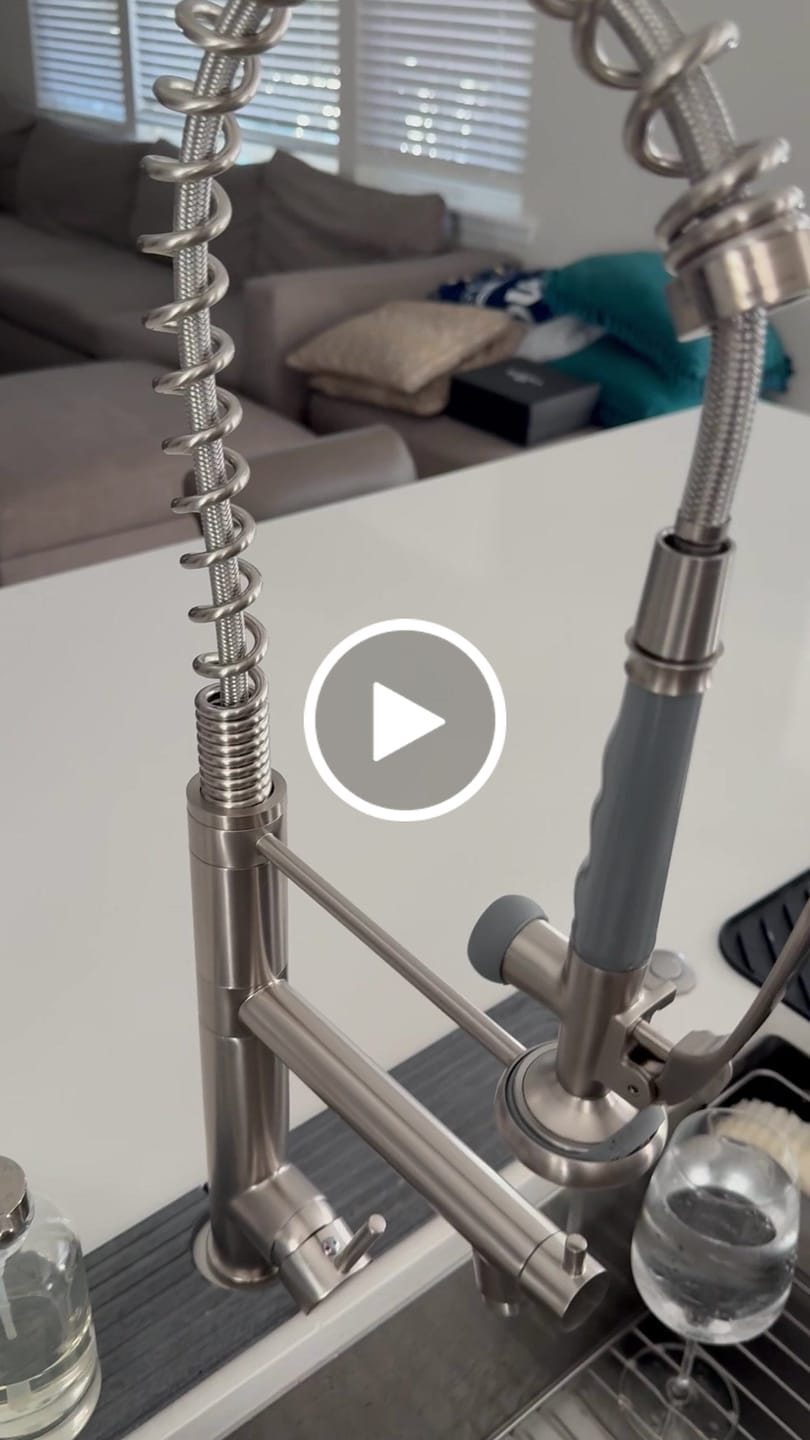 Customer video review of Klempner Professional Pull Down Spray Dual Handle Swivel Spout Kitchen Faucet