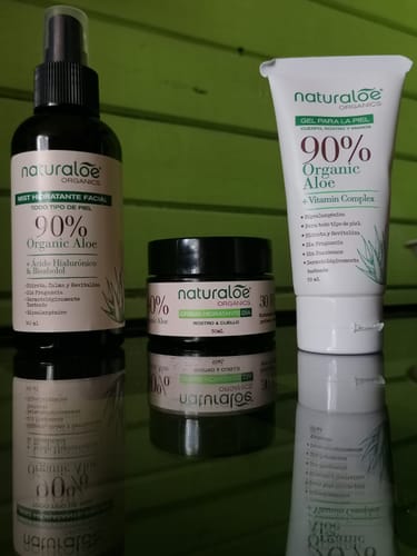 Customer photo review of Set Crema Hidratante Día + Aloe Mist + Gel Puro Aloe