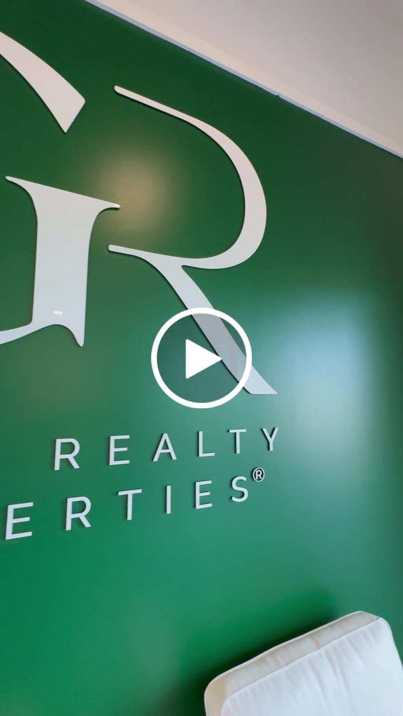 Customer video review of Custom Laser Cut Wall Logo | Sign with Raised 3D Design | Business Letter | Lobby Signage | Reception Logo | Acrylic Sign Metal Finish Logo