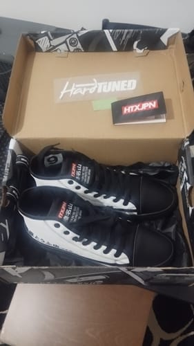 Customer photo review of HTXJPN Fuji2 High Top Sneakers