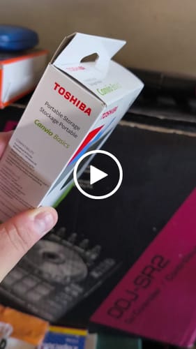 Reseña con vídeo de un cliente sobre Disco Duro Externo Toshiba 4tb 2.5" Canvio Basics A5 USB 3.2 Compatible Windows/Mac [ HDTB540XK3CA ]