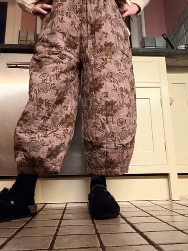 Customer photo review of Women Winter Retro Flower Harem Padded Pants
