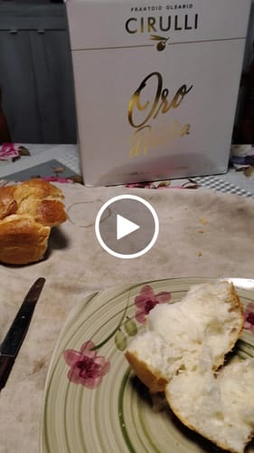 Customer video review of Orcio di olio extravergine di oliva - GRATUITO