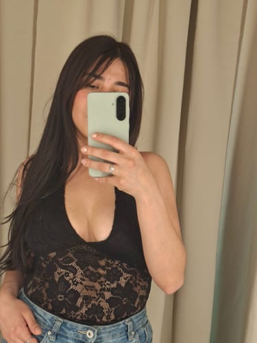 Customer photo review of TOP JULIET ENCAJE NEGRO