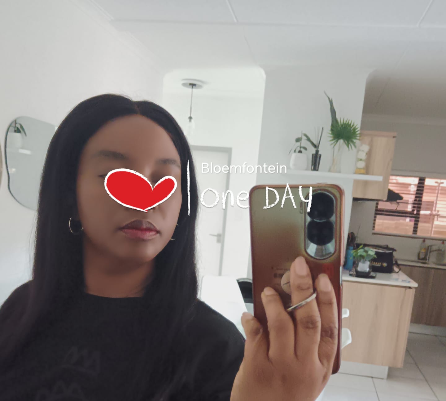 Customer photo review of JORDYN - Brazilian 4x4 Lace Wig