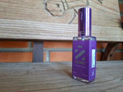 Customer photo review of Perfume Tendencia U ATOMIC ROSE INITIO NUEVO MARZO 2024 zenz