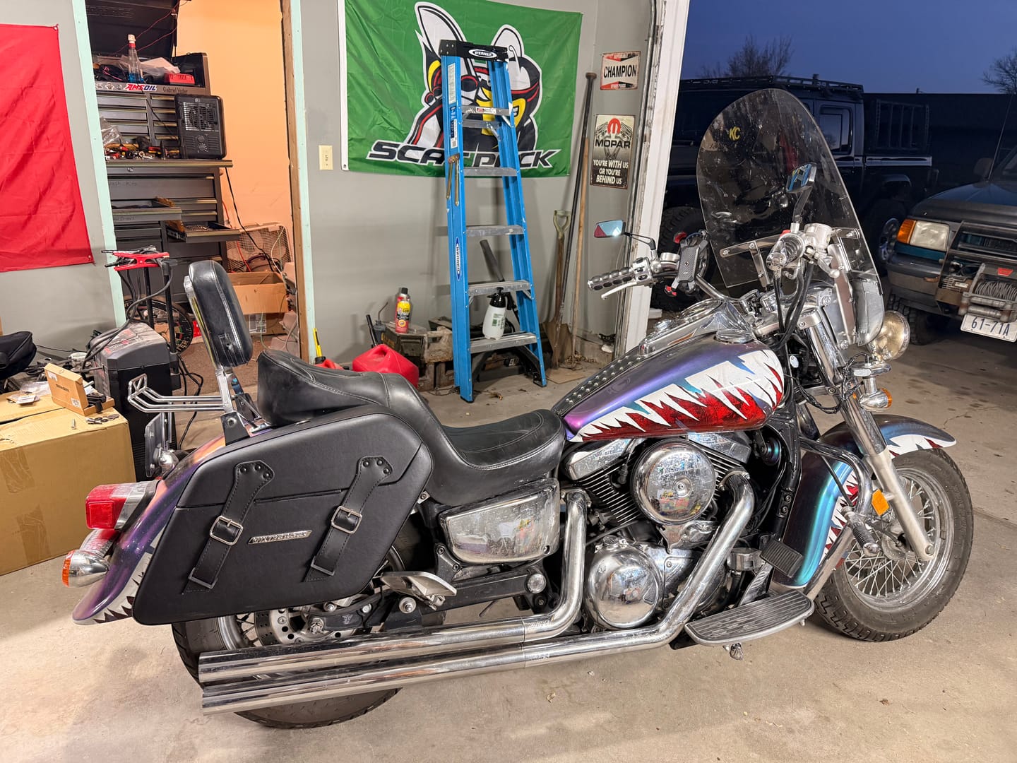 Customer photo review of 38L - Baldur XL Shock Cutout Kawasaki Vulcan 1500 Classic VN1500 Leather Wrapped Hard Saddlebags