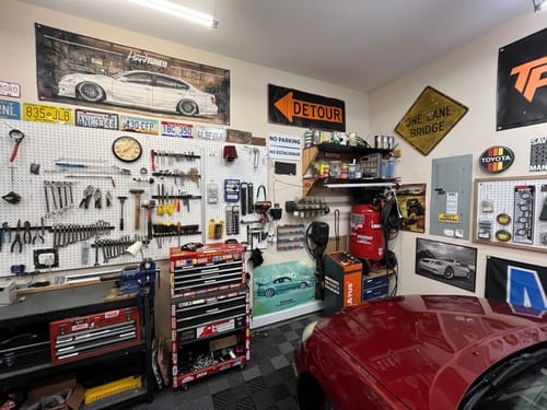 Customer photo review of Lexus GS300 Garage Flag
