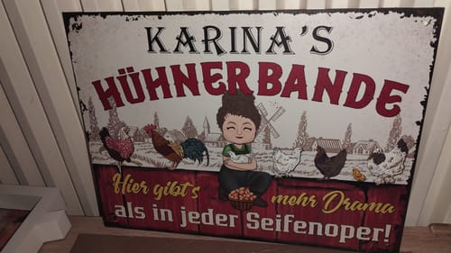 Customer photo review of Personalisiertes Gartenschild mit Hühner Motiv