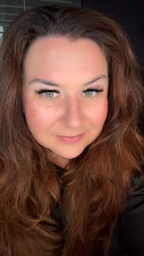 Customer photo review of Sprinkles Glitter Freckle Makeup Patches