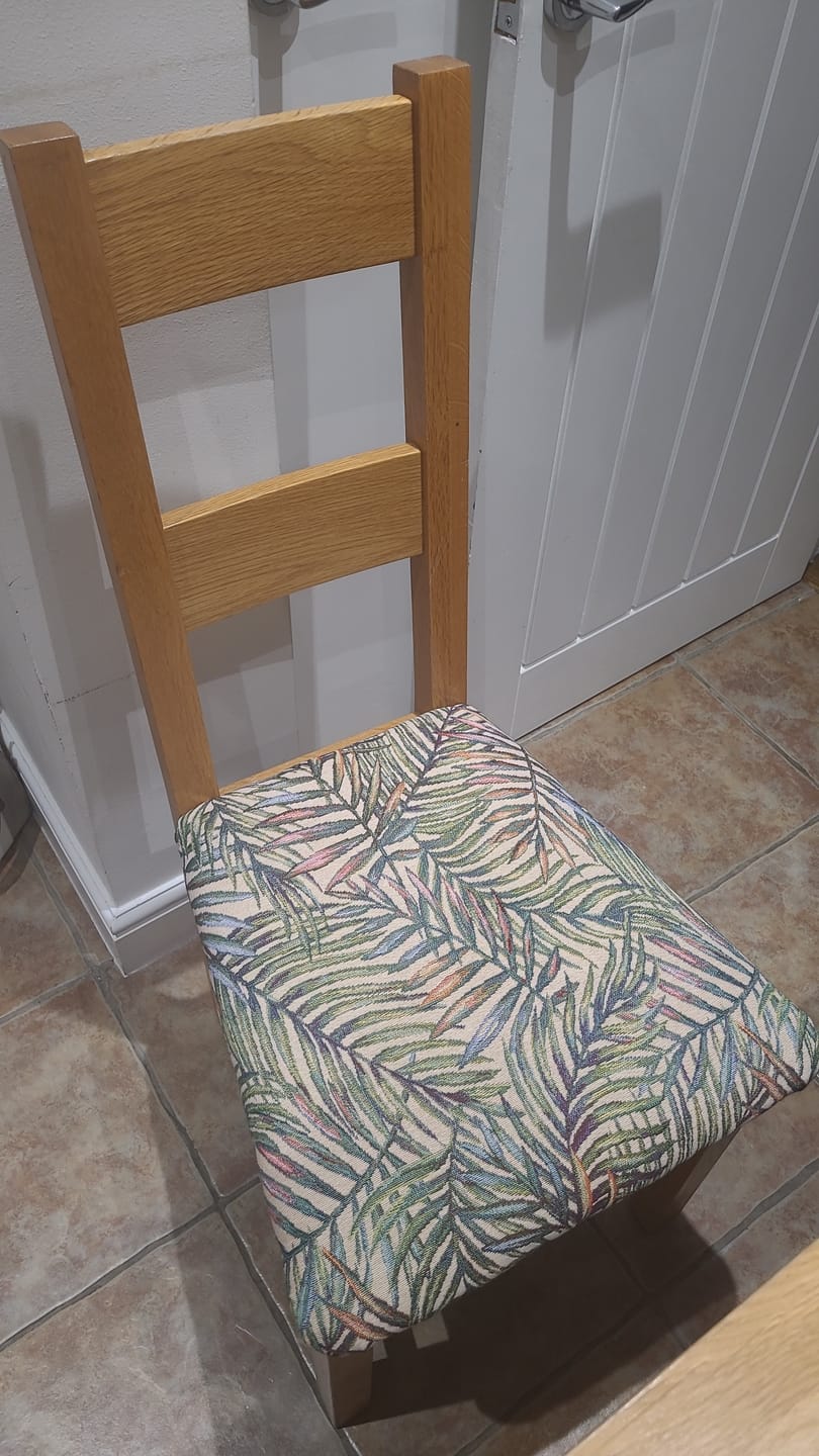 Customer photo review of Tropical Palm Leaves Tapestry Fabric