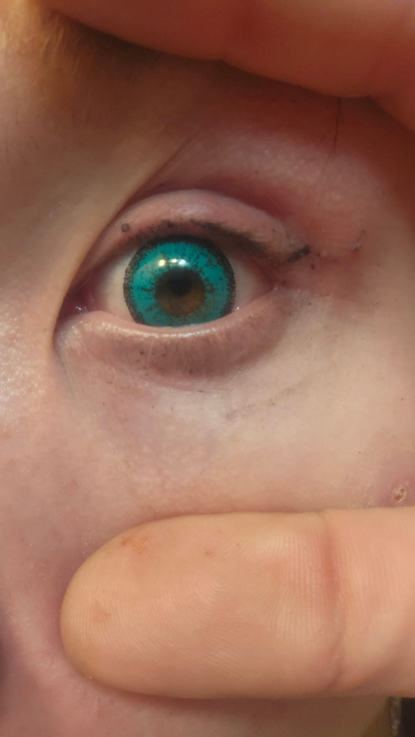 Customer photo review of Cosplay ICE Green Prescription Colored Contact Lenses