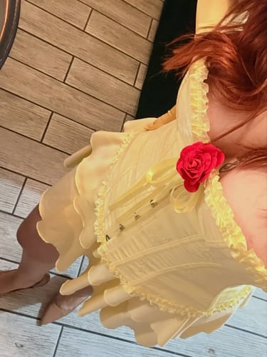 Customer photo review of DISFRAZ PRINCESA BELLA