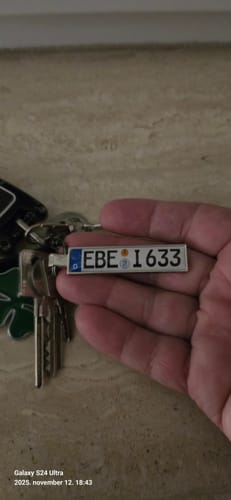 Customer photo review of Kennzeichen Schlüsselanhänger Mini Nummernschild Metall