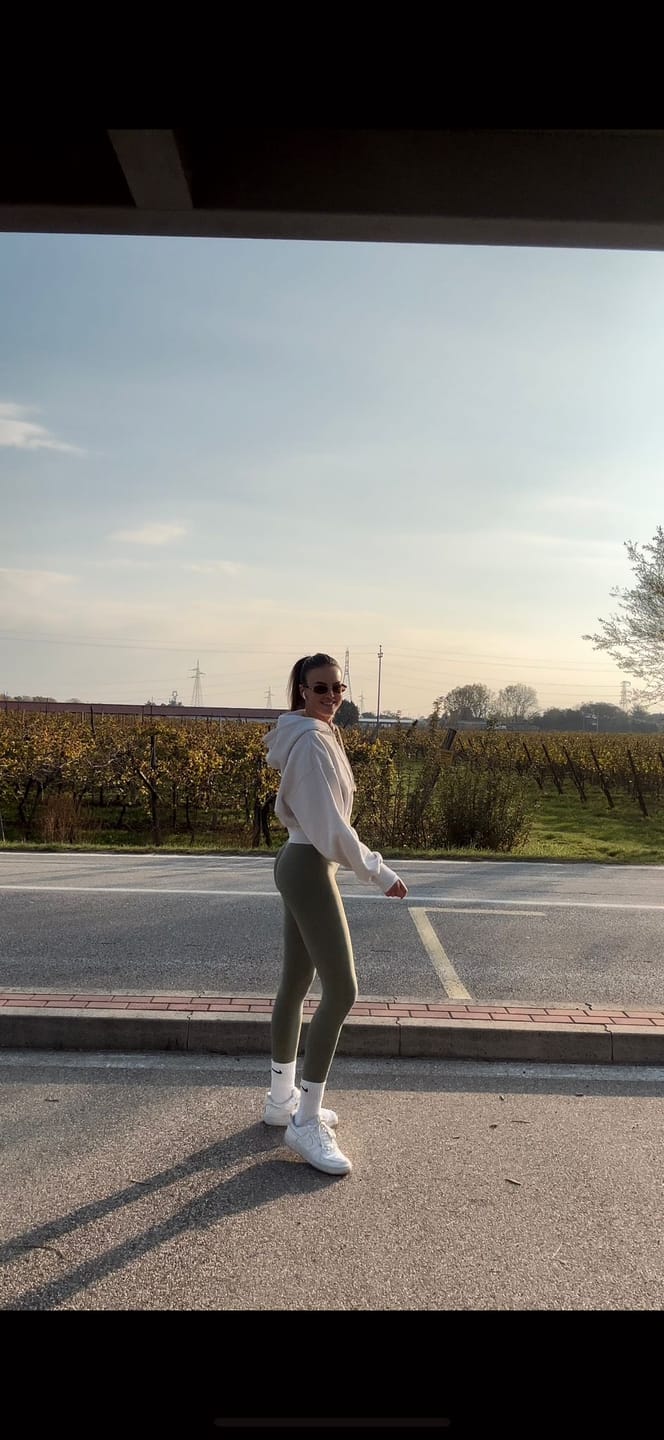 Customer photo review of Leggings Push Up Monogram Verde Salvia