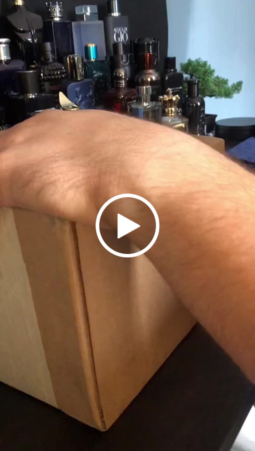 Customer video review of Perfume Valentino Uomo Born in Roma Intense 100ml EDP