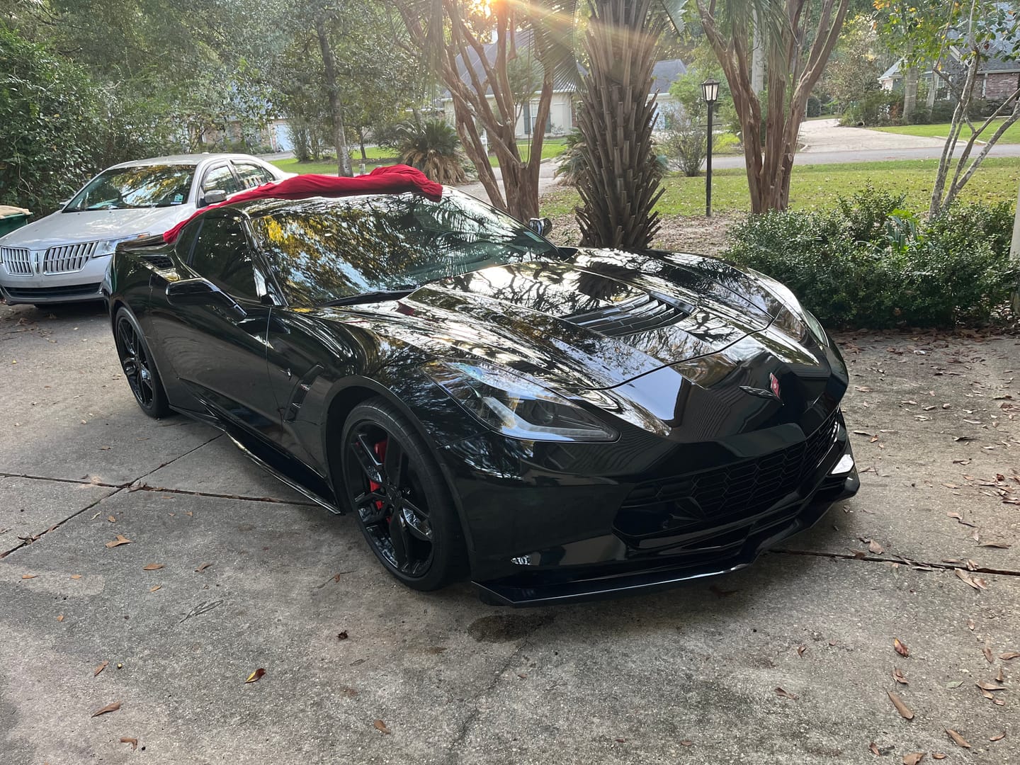 Customer photo review of Chevrolet Corvette C7 Stage 2 Front Splitter With Side End Caps