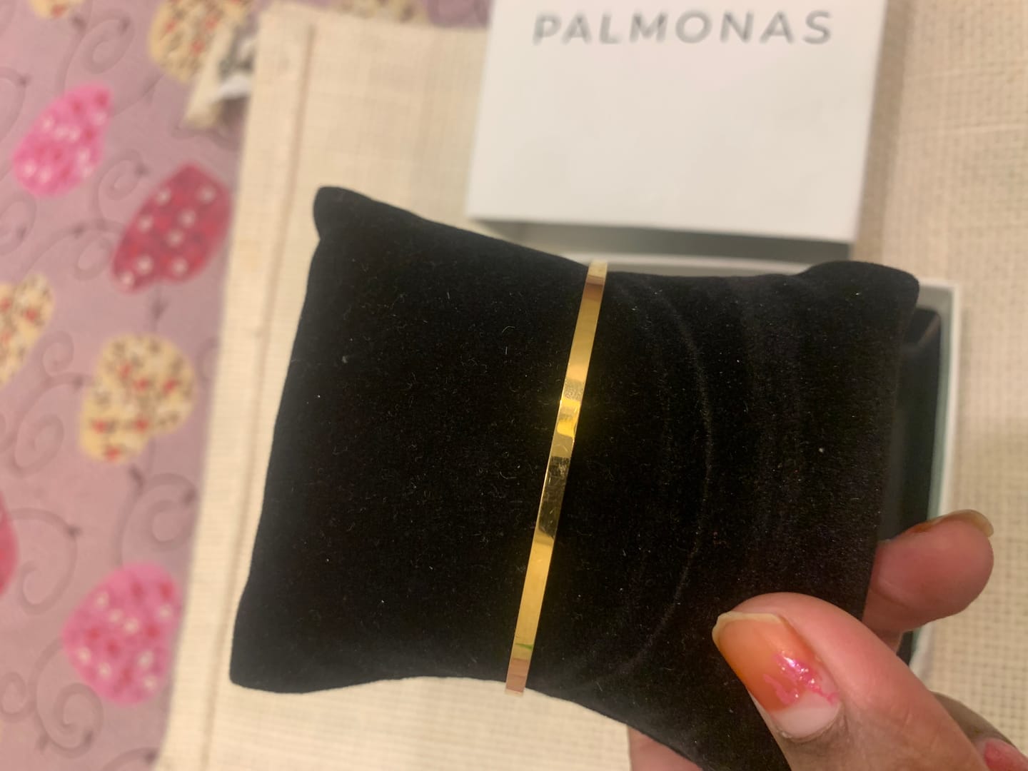 Customer photo review of Flat Wire Bangle Bracelet