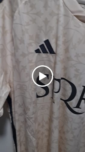 Customer photo review of Camiseta Roma Away 23/24