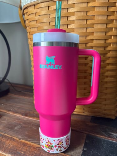 Customer photo review of Strawberry Girl Tumbler Boot -fits 20-40oz