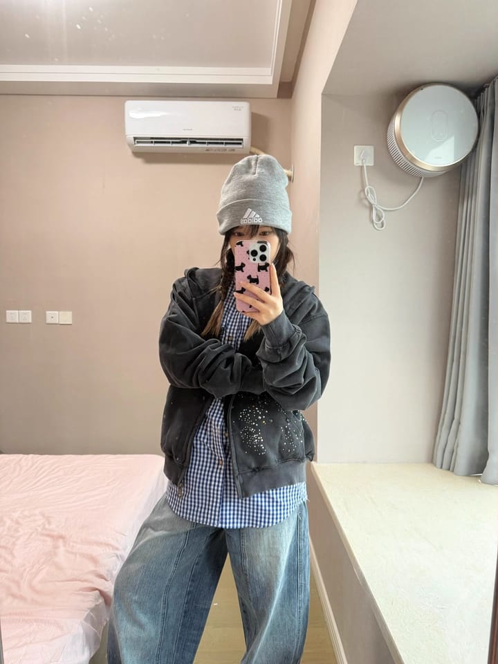 Customer photo review of Aelfric Eden Rhinestone Boxy Zip Up V302 Hoodie