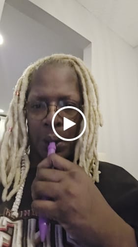 Customer video review of Penjamin Cart Pen by Smyle™ Labs