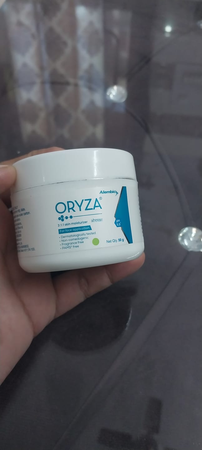Customer photo review of Oryza Skin Moisturiser Cream for Combination and Dry Skin
