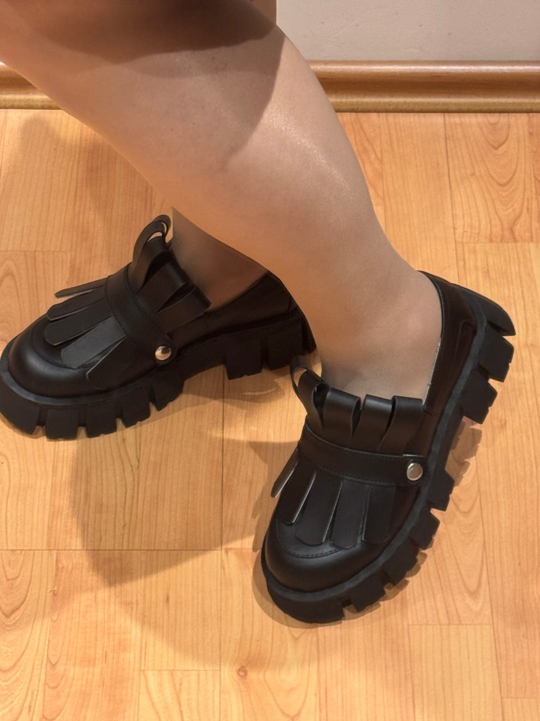 Customer photo review of "Da Vinci Loafers Black"