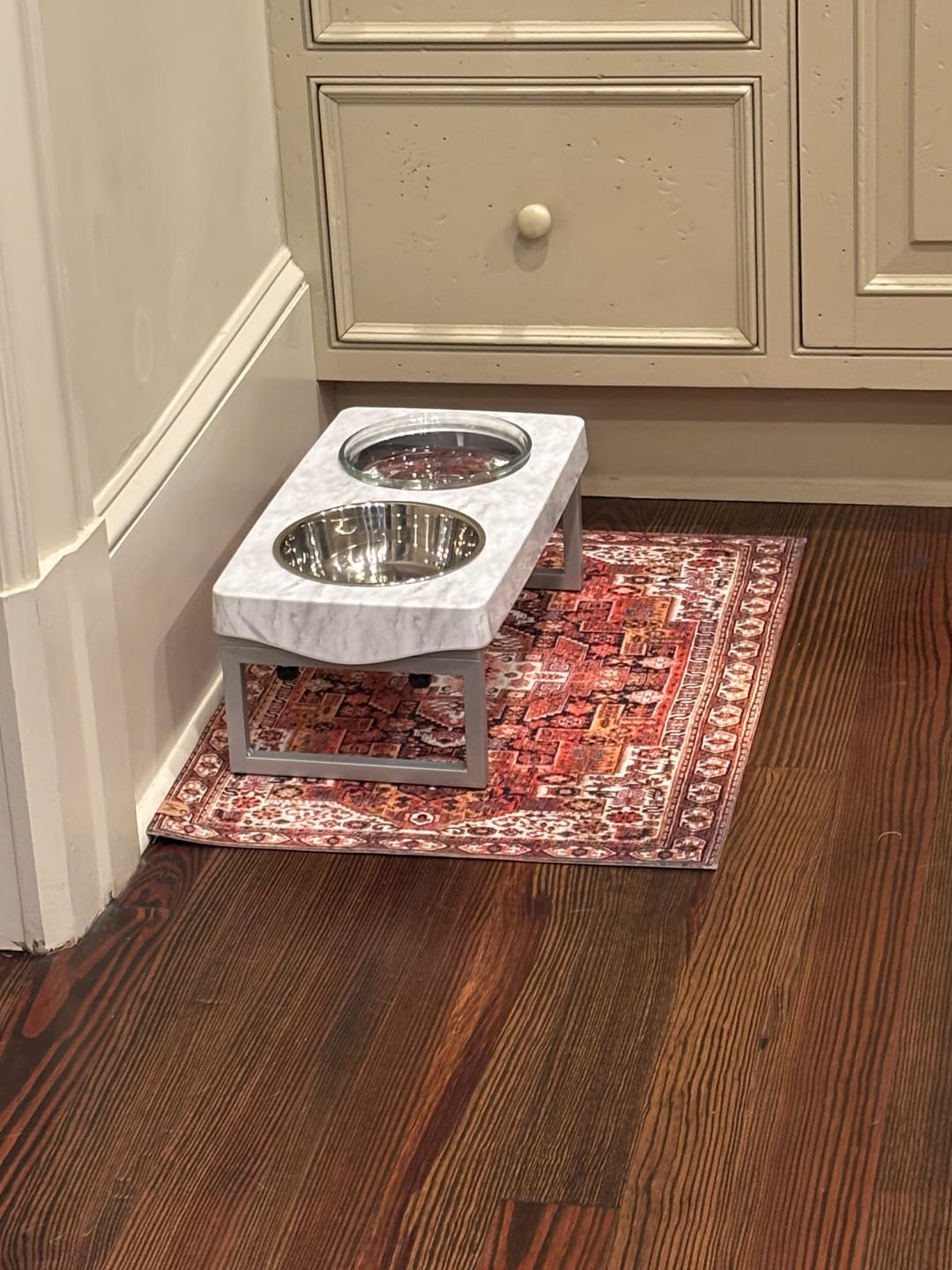 Customer photo review of Dog Bowl Mat, Nonslip, Machine Washable - Ophelia