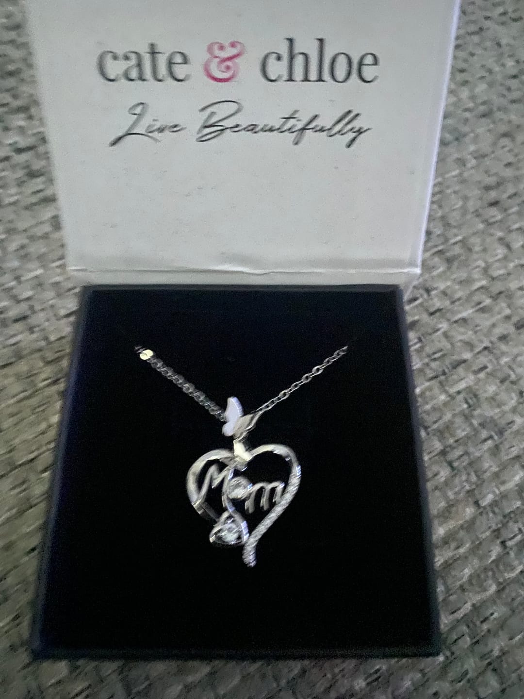 Customer photo review of Mabel 18k White Gold Plated Mom Heart Pendant Necklace with Simulated Diamond Crystals