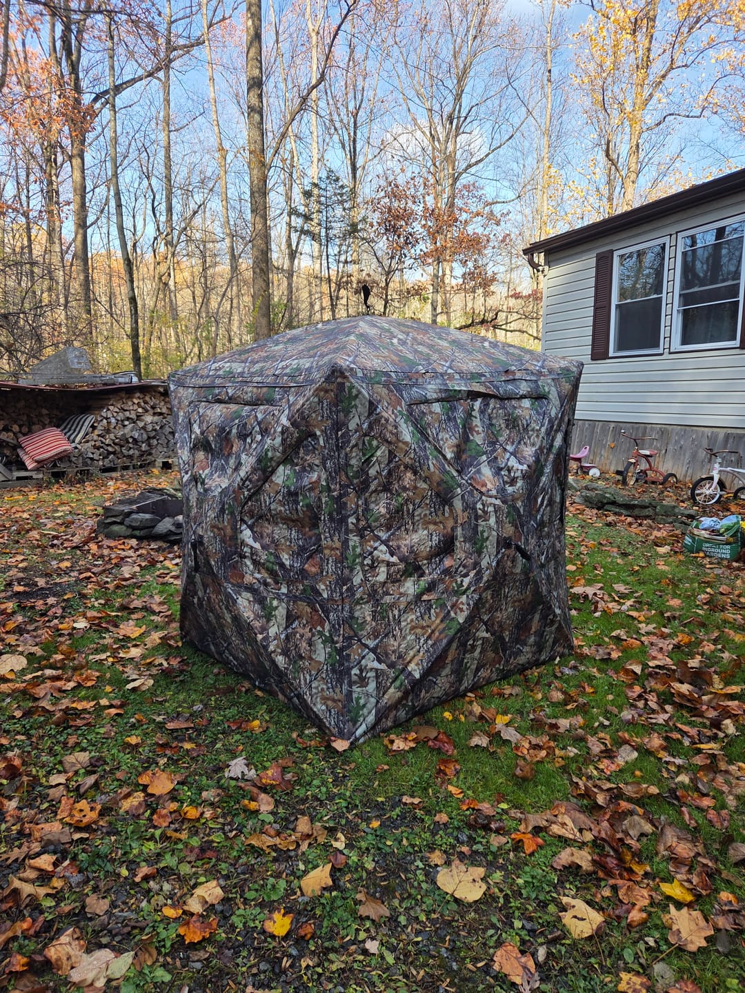 Customer photo review of Vis360 See Through Silent 4 Full Panels Deer Hunting Blind