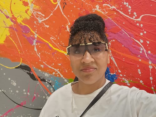 Customer photo review of Instant Dye Shampoo