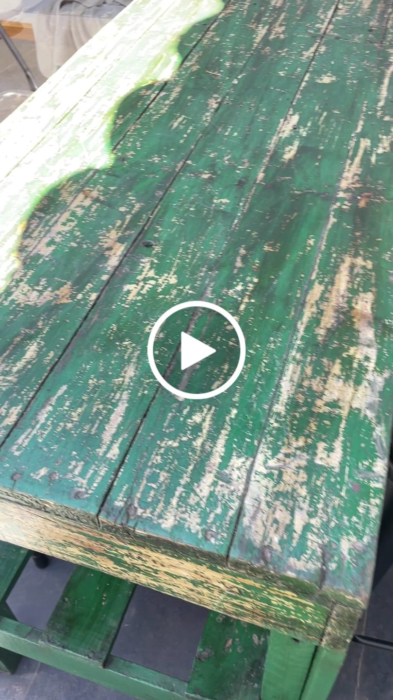 Customer video review of Taburete Medio 67 Tolix c/resp Negro