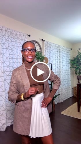 Customer video review of Gold Solstice Gemstone Bundle (Necklace & Bracelet)