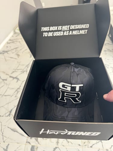 Customer photo review of Nissan GTR Camo A-Frame Cap