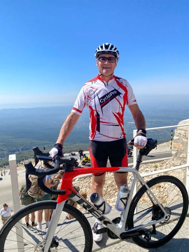 Avis photo d'un client sur TENUE DE CYCLISTE ROUTE ROUGE - SENSAS+