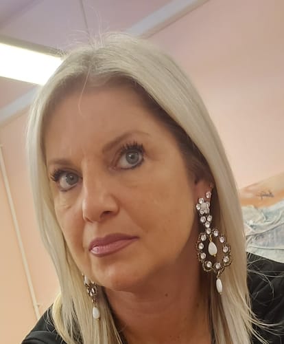 Customer photo review of Orecchini Marilyn ghiaccio