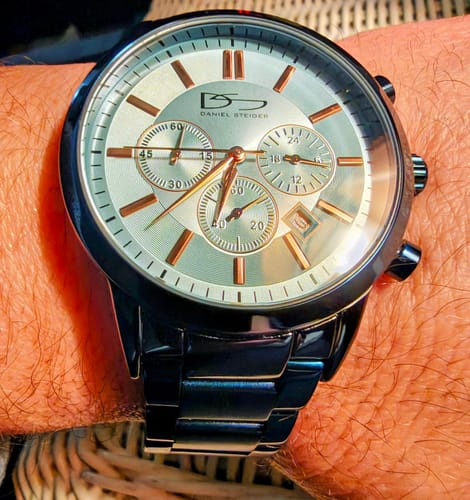 Customer photo review of Blue Glacier Men's Watch