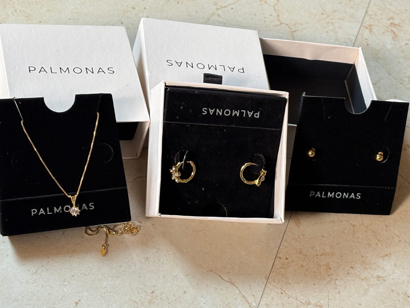 Customer photo review of Royal Solitaire Necklace