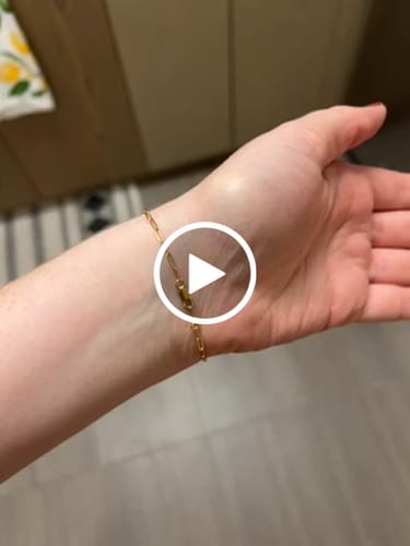 Customer video review of custom birthstone bracelet
