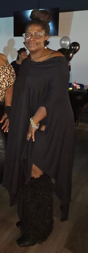 Customer photo review of Eva Poncho Dress(blk) Restocked