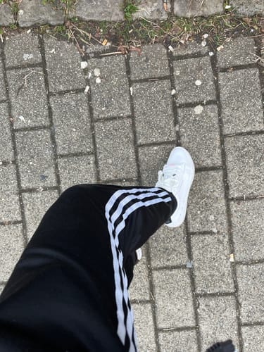 Customer photo review of HTXJPN Gunma White Sneakers