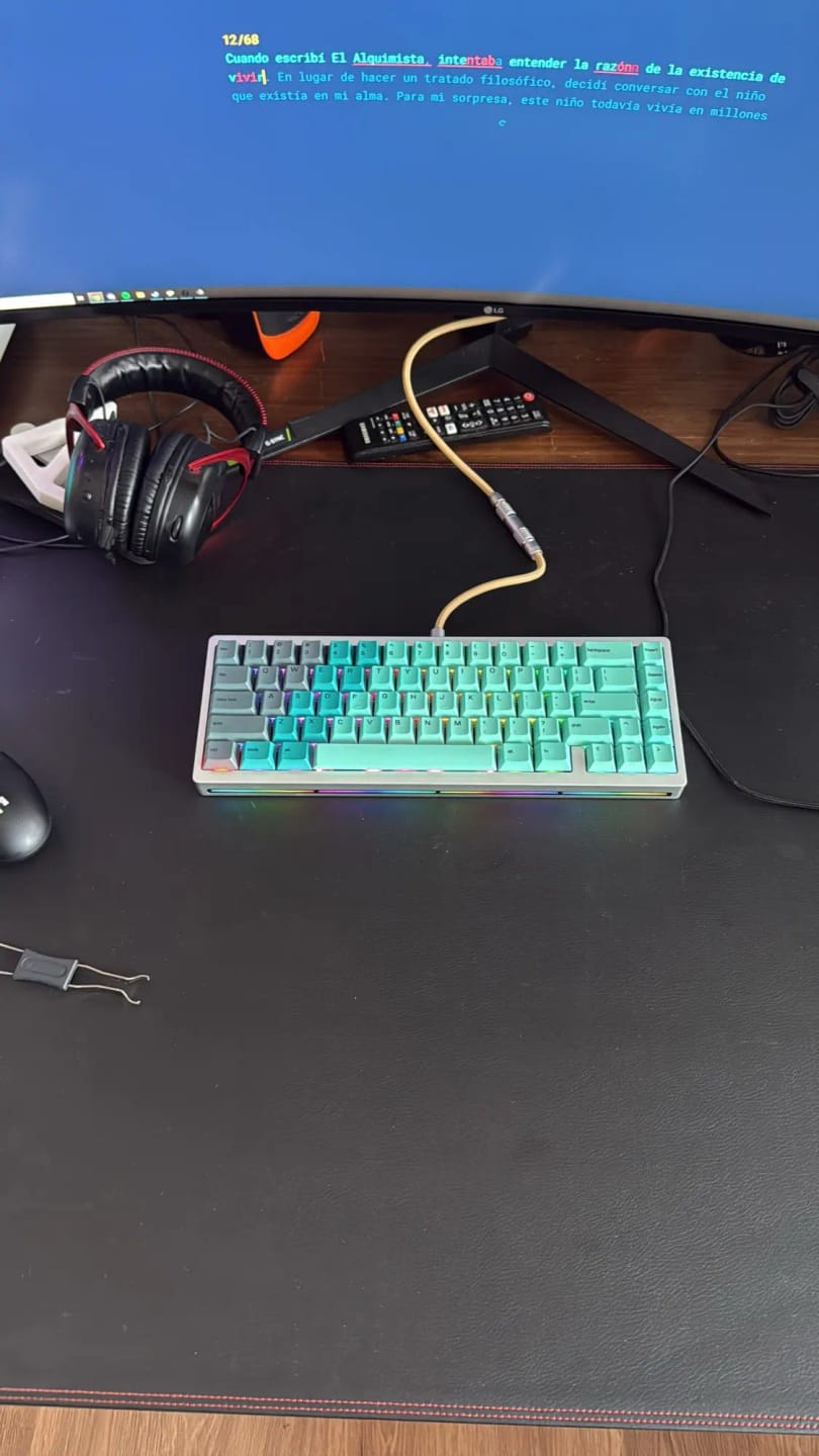 Customer photo review of Weikav - NUT65 Mechanical Keyboard Barebone Kit