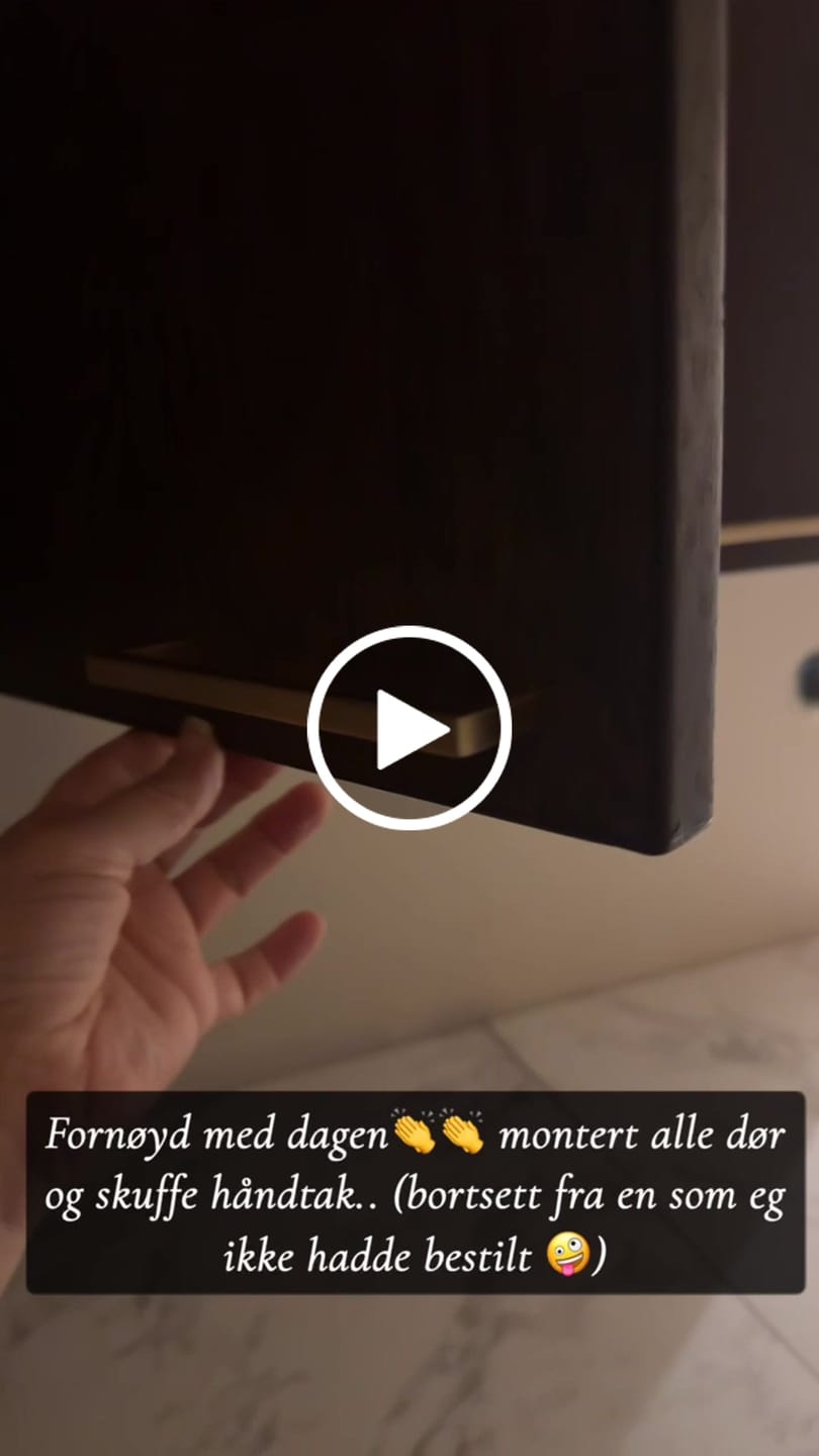 Customer video review of Håndtak børstet messing
