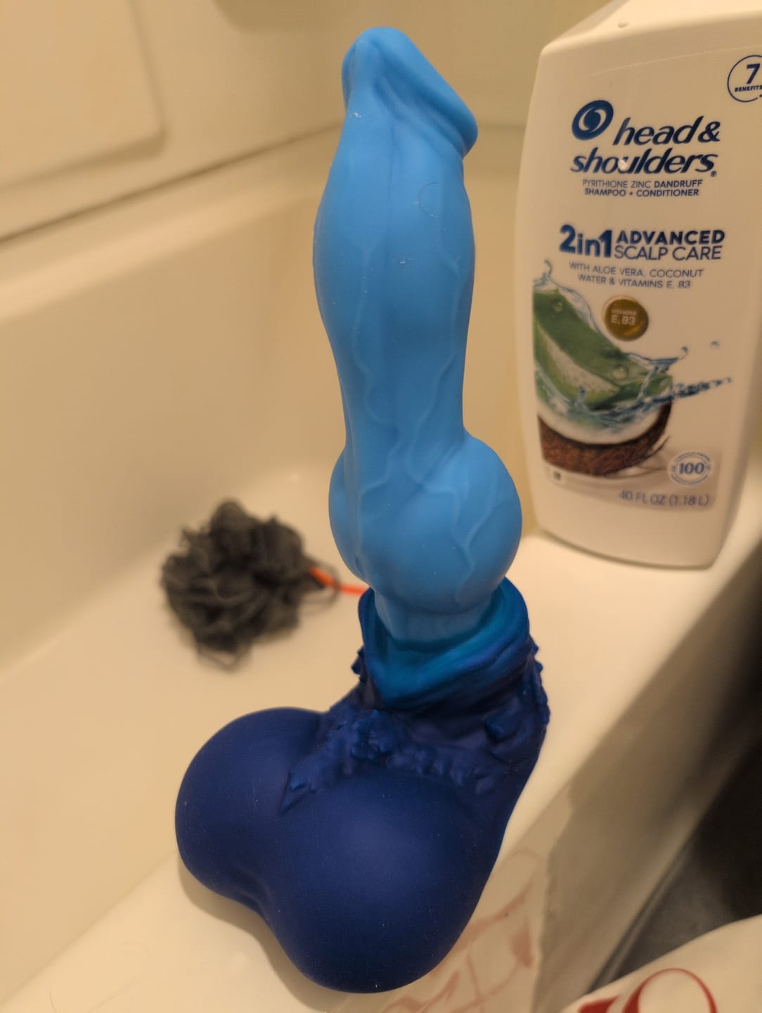 Customer photo review of Nothosaur GRAEMEN - Dog Dildo - Wolf Dildo - Knot Dildo